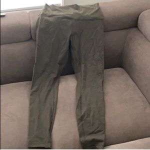 Lululemon leggings